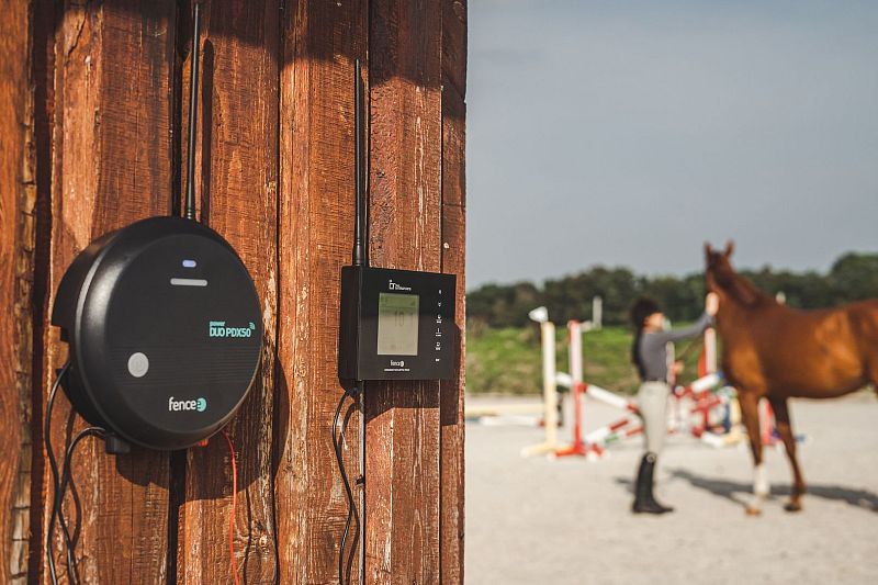 Unikátní systém chytrých elektrických ohradníků fencee pro monitoring a kontrolu odkudkoliv na světě